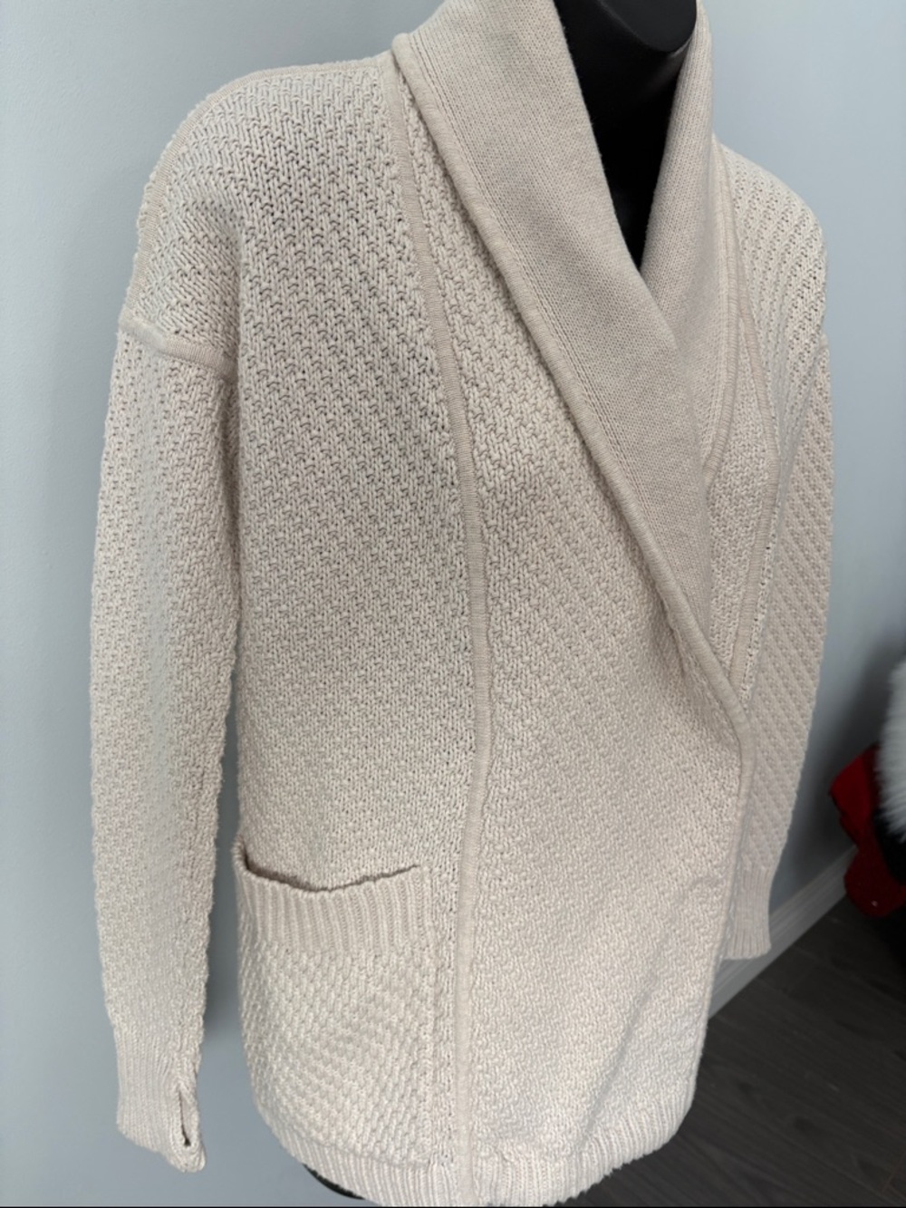 LULULEMON athletica Cotton Knit Cardigan with Logo Button - Picture 3 of 13